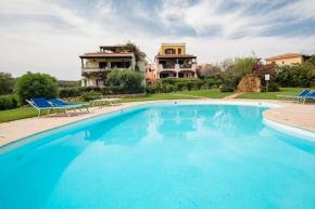 Spiaggia Bianca Pedra Rosa - Your House in Sardinia